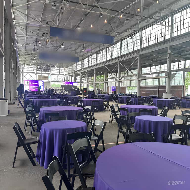  Versatile Open-Air Pavilion 