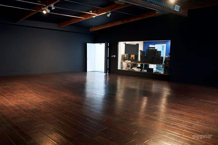 Sound Stage D Studio with Control Room in Canoga Park Photo 1