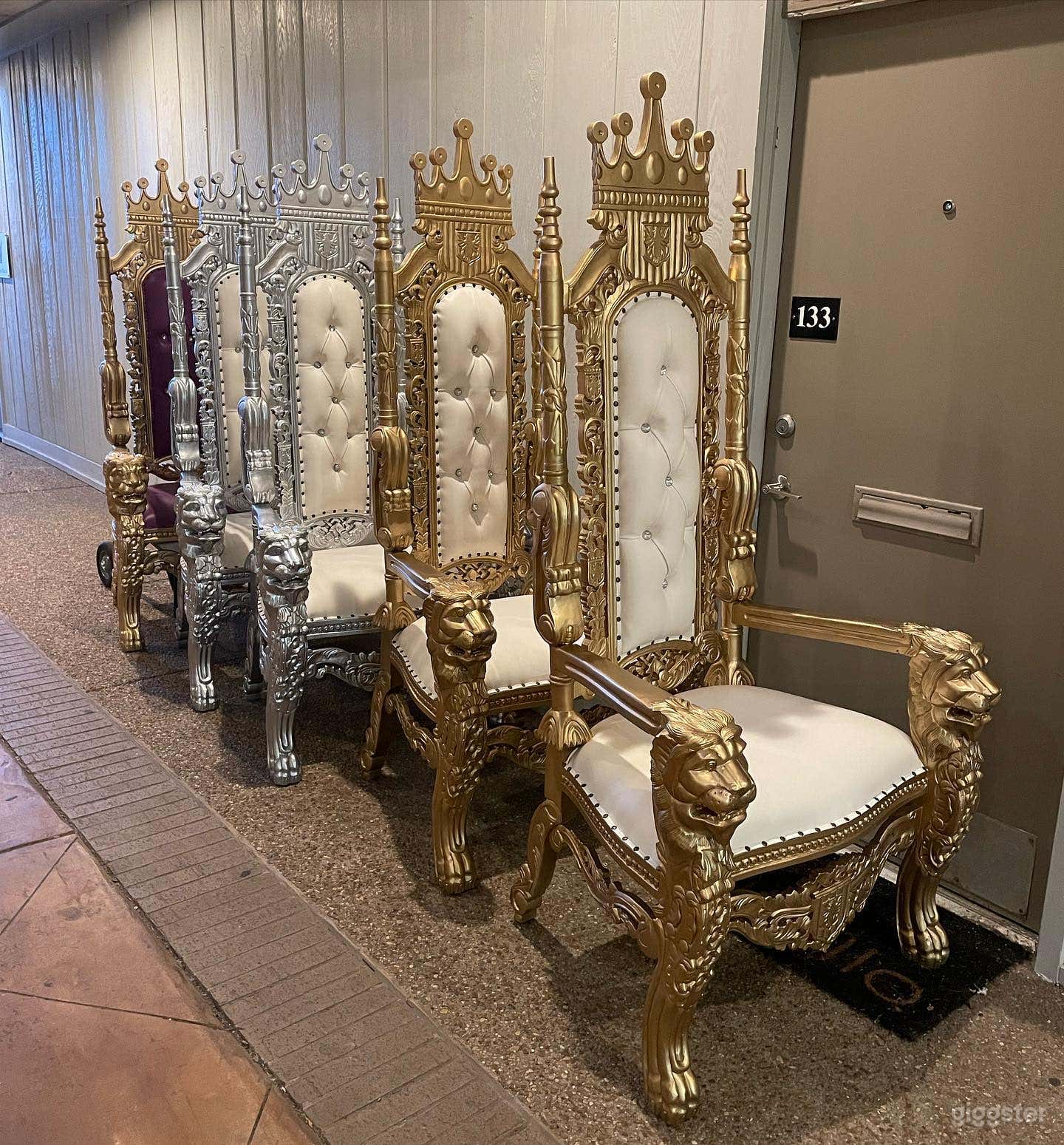 Intimate Meeting Space Photo 3