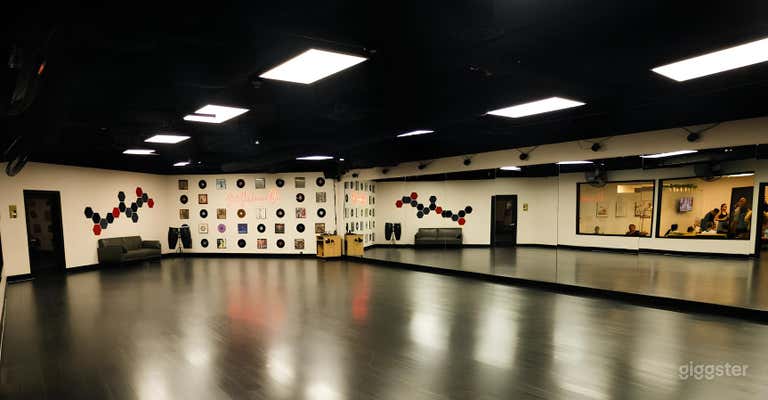  Large Dance Studio - "Meneo Room" 