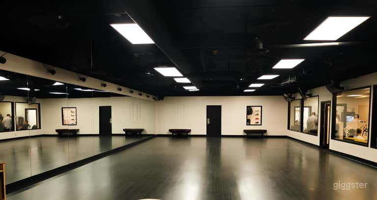  Large Dance Studio - "Meneo Room" 
