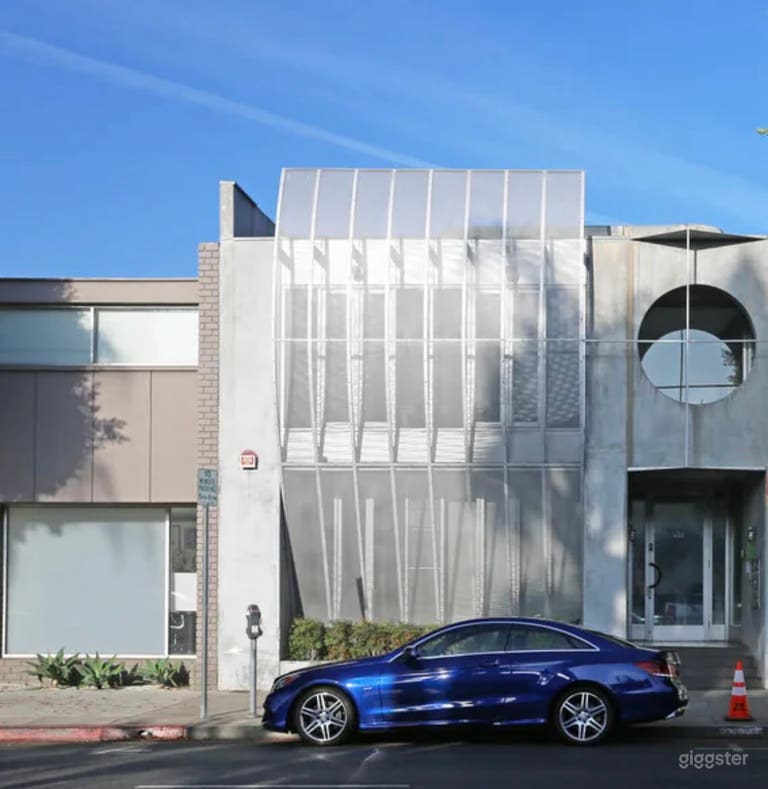  Zen Wellness Studio in the heart of Beverly Hills. 
