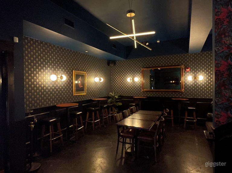  Art Deco-Inspired Cocktail Bar 
