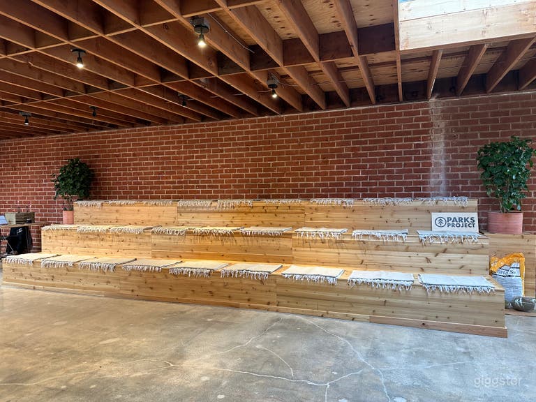  bleecher seating 30 ft long 