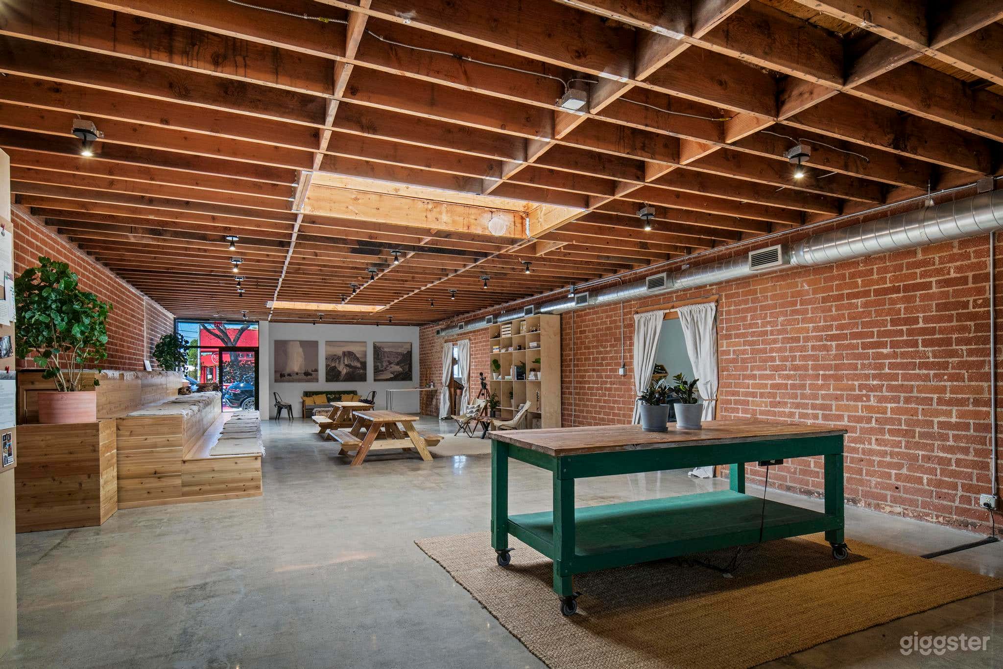 open air and lots of space with moveable furnishings