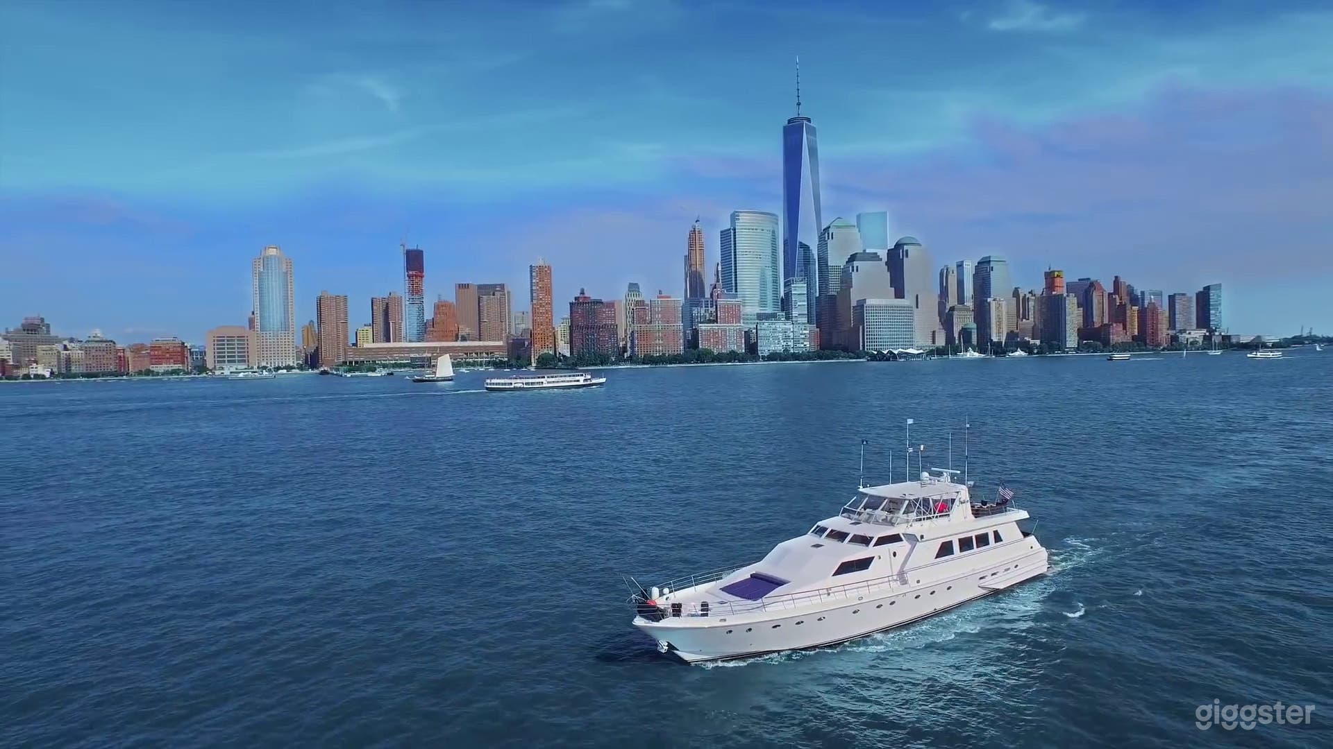 100 ft Luxury Yacht in NYC and NJ Photo 1
