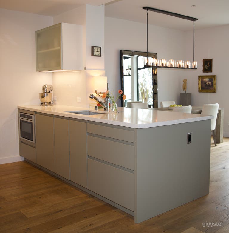  Chic Hayes Valley Apartment  