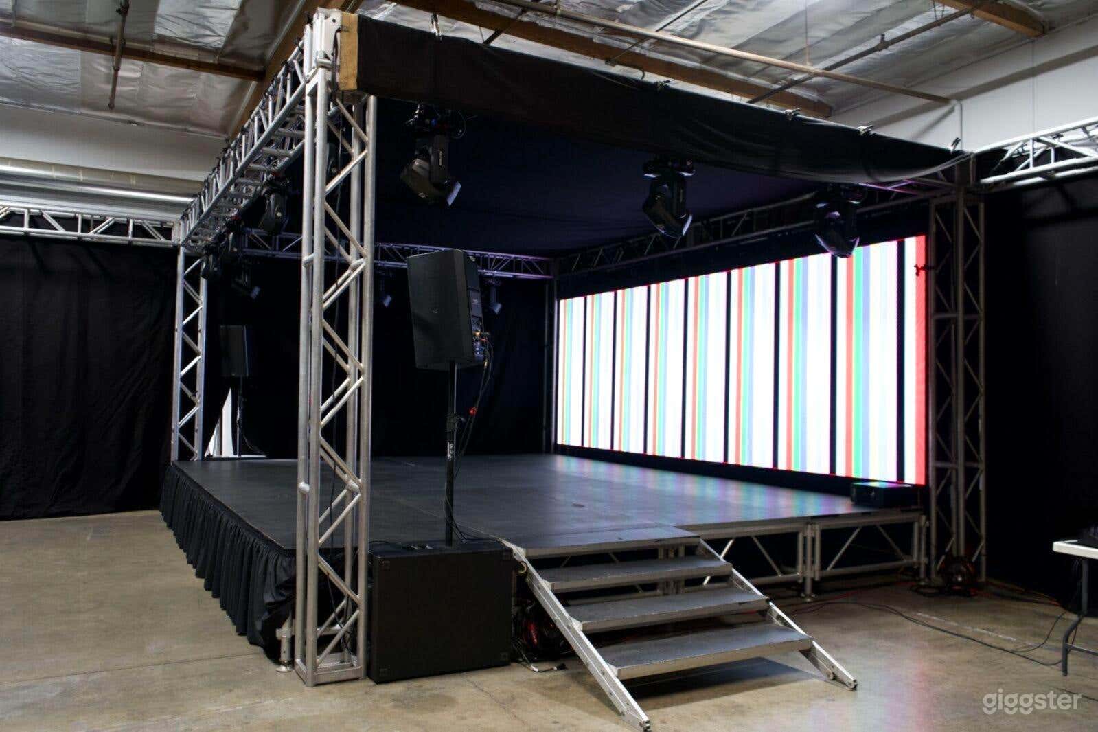 Music Production Warehouse Photo 3