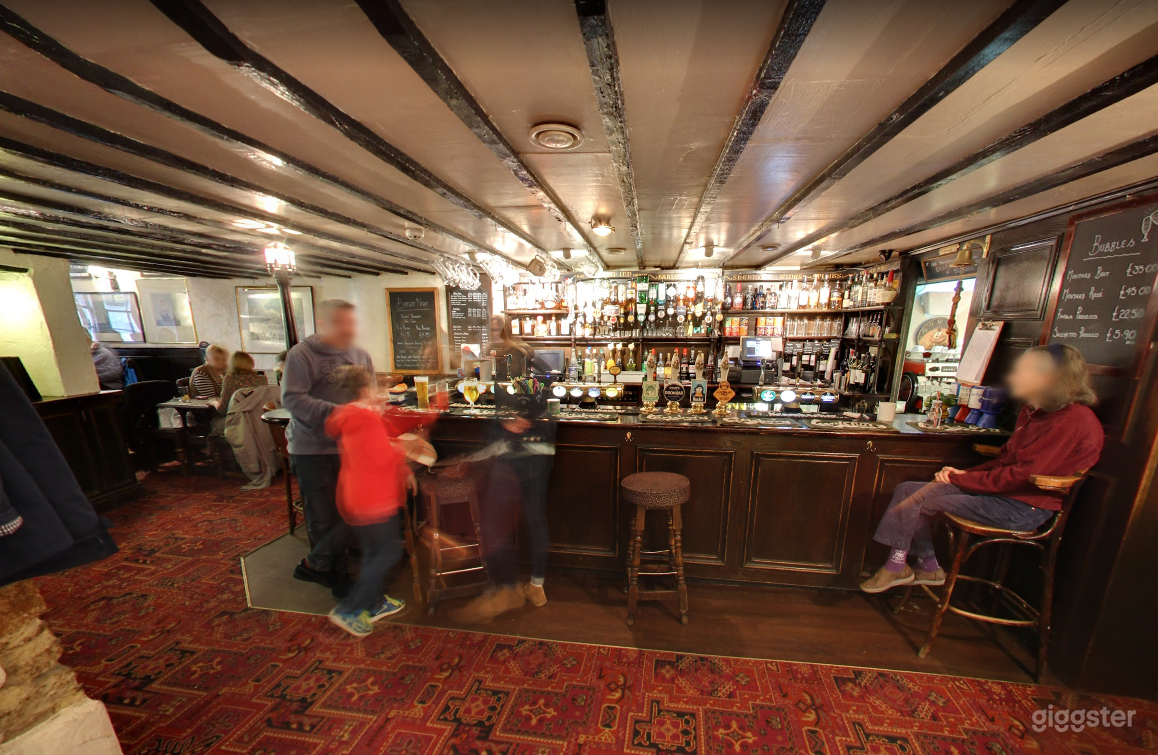  Main Bar &amp; Lounge Photo 2