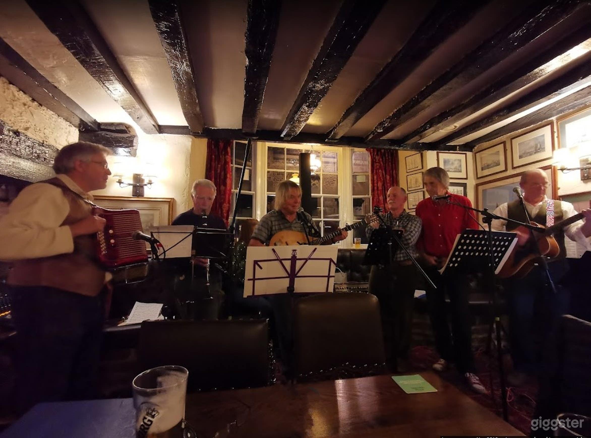  Main Bar &amp; Lounge Photo 1