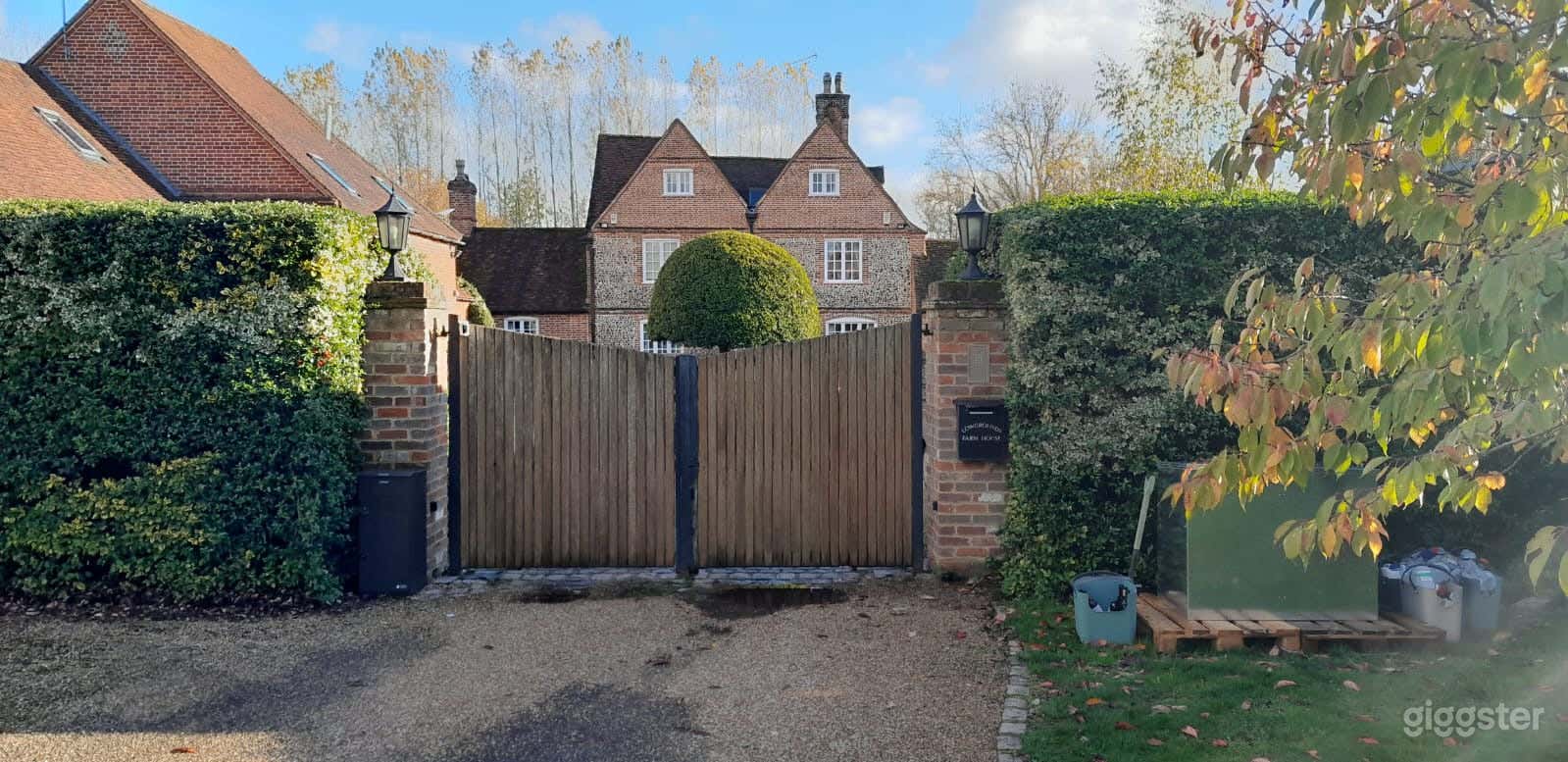 Low Grounds Farm Photo 1