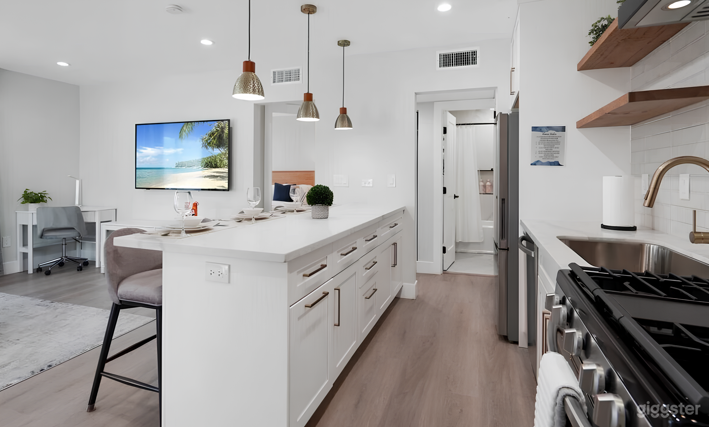 (Unit A)Newly Built 1 Bed 1 Bath Apartment in Culver City Photo 3