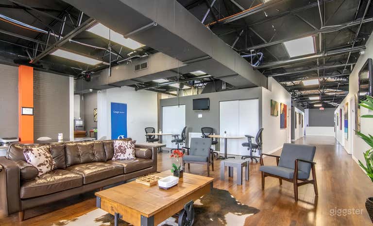  Spacious Event Venue in Vibrant Industrial Building 