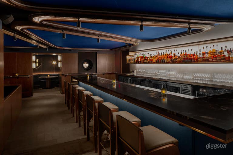  The Vault Bar & Lounge 