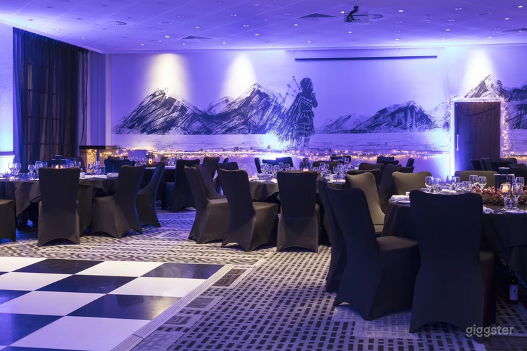  The Canongate Room 