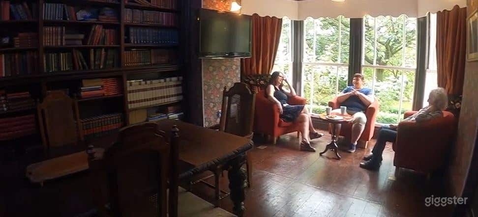 The Lounge for Relaxation and Intimate Gatherings Photo 2