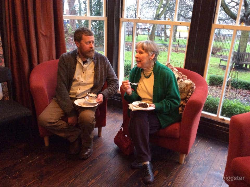 The Lounge for Relaxation and Intimate Gatherings Photo 3