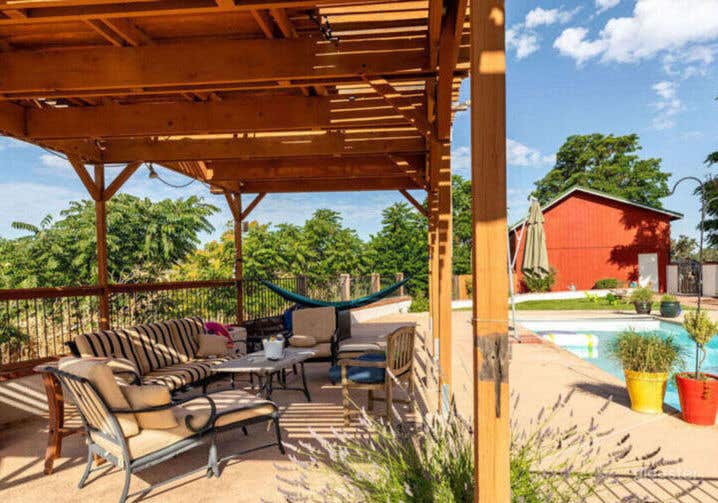 Pool in Lilac Farm Paso Photo 2