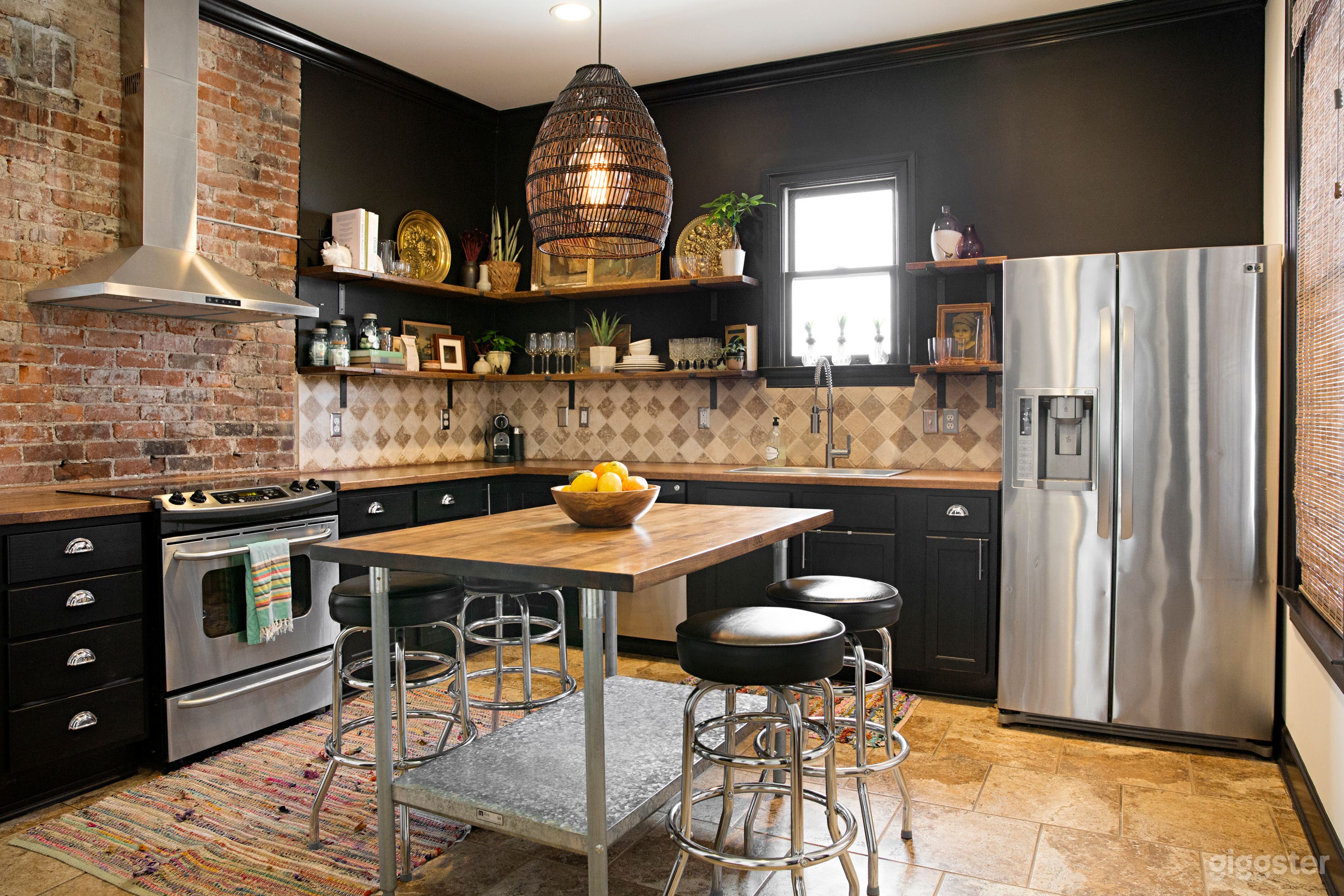 Antique-Filled Victorian with a Homey Nashville Feel Photo 1