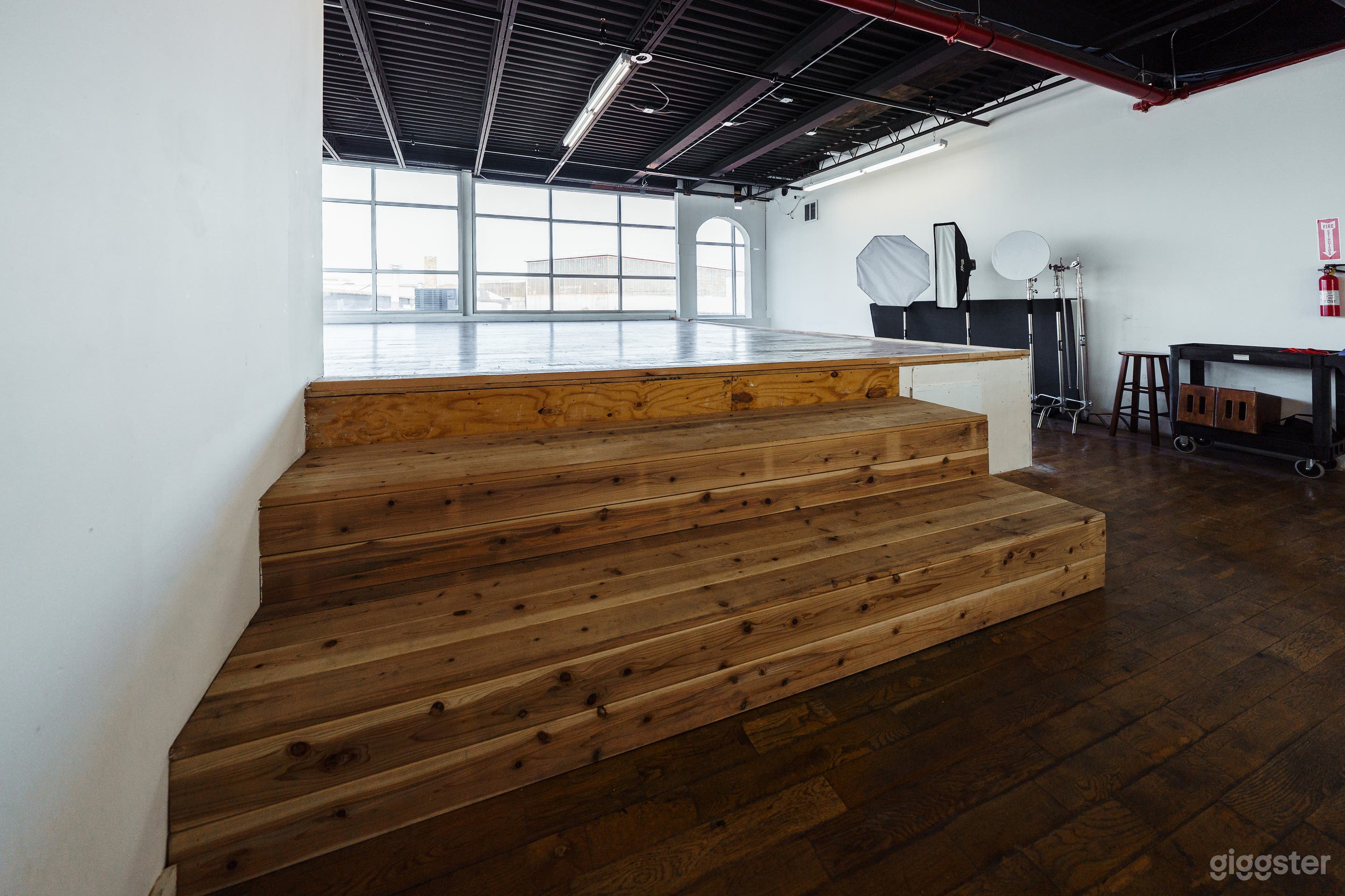 Daylight Photo Studio I in Brooklyn Photo 1