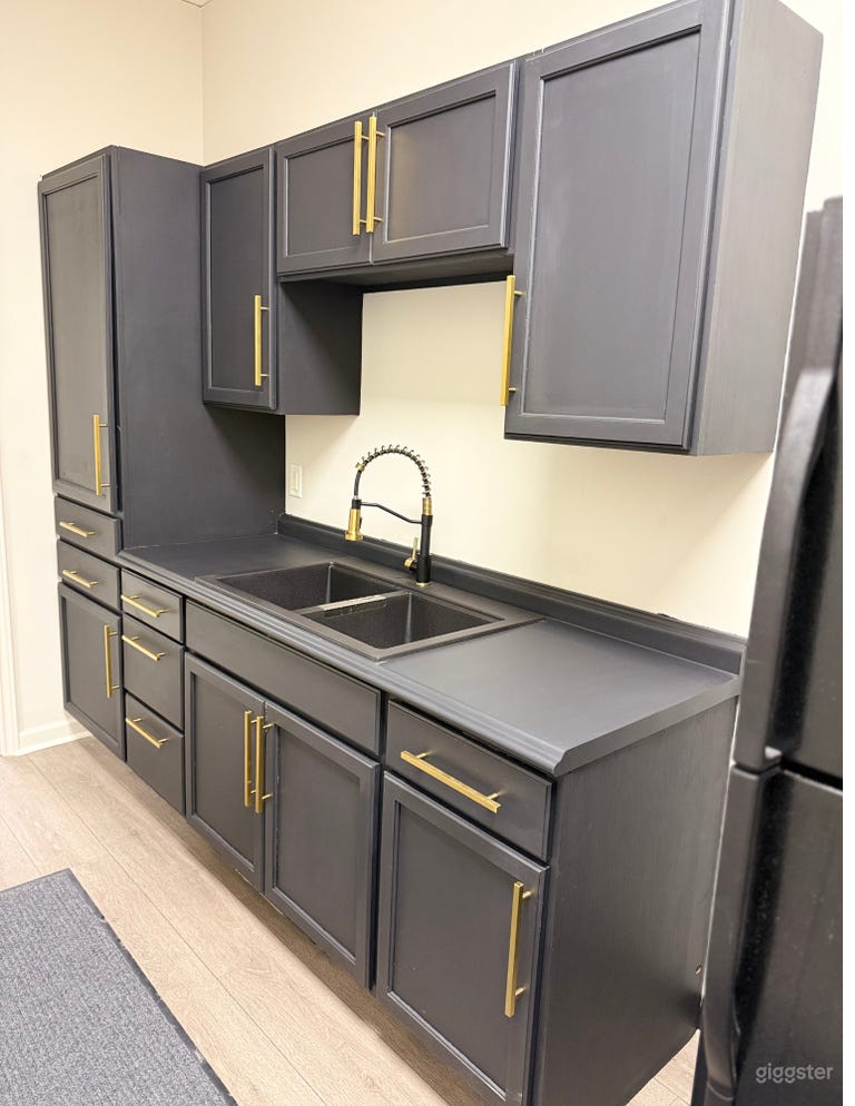  Versatile Event Space 