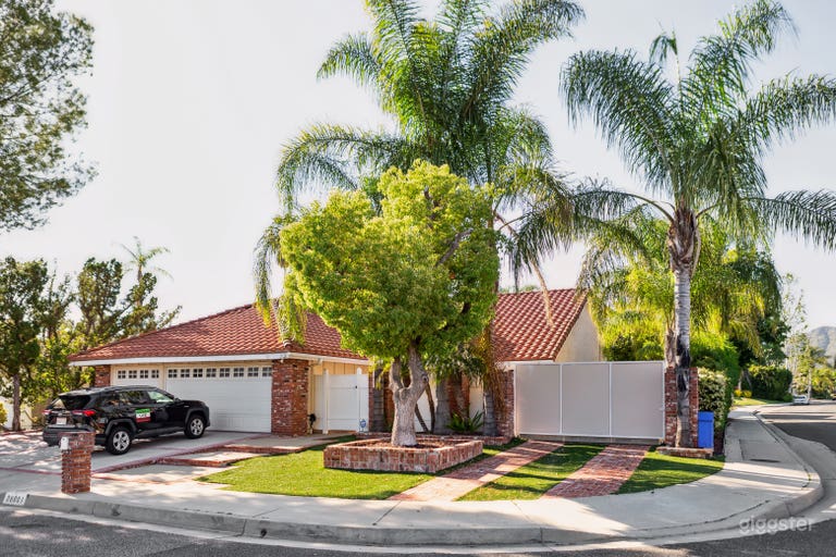  Family Friendly Americana Charming House 5 bd/3 ba 