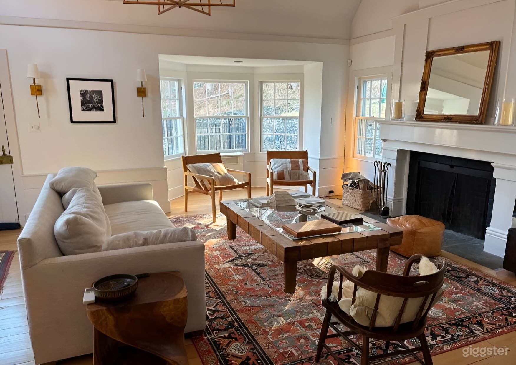18th Century Frick Estate Home with Modern Elegance Photo 4