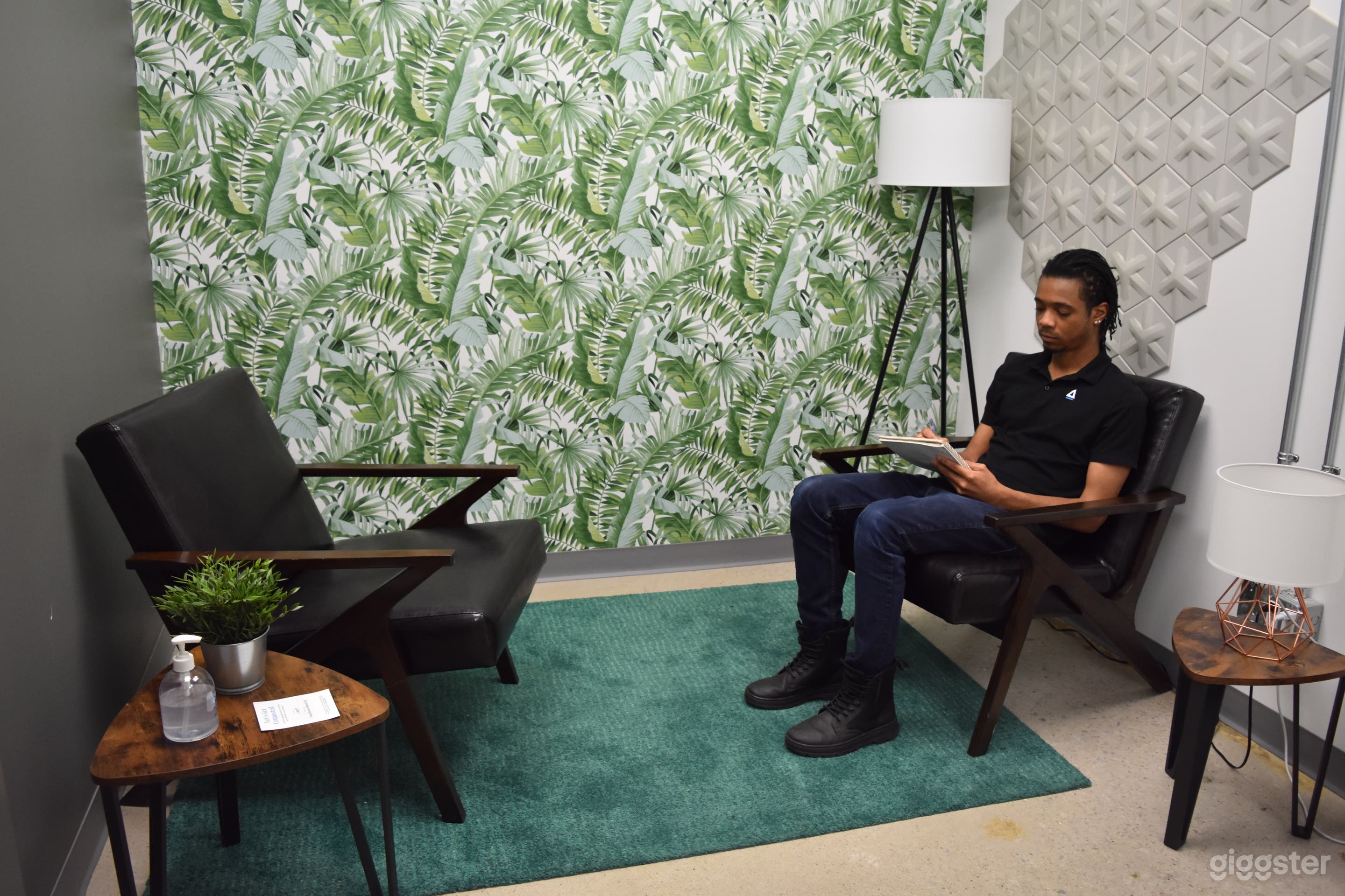 The Sync Room in Burlington Photo 2