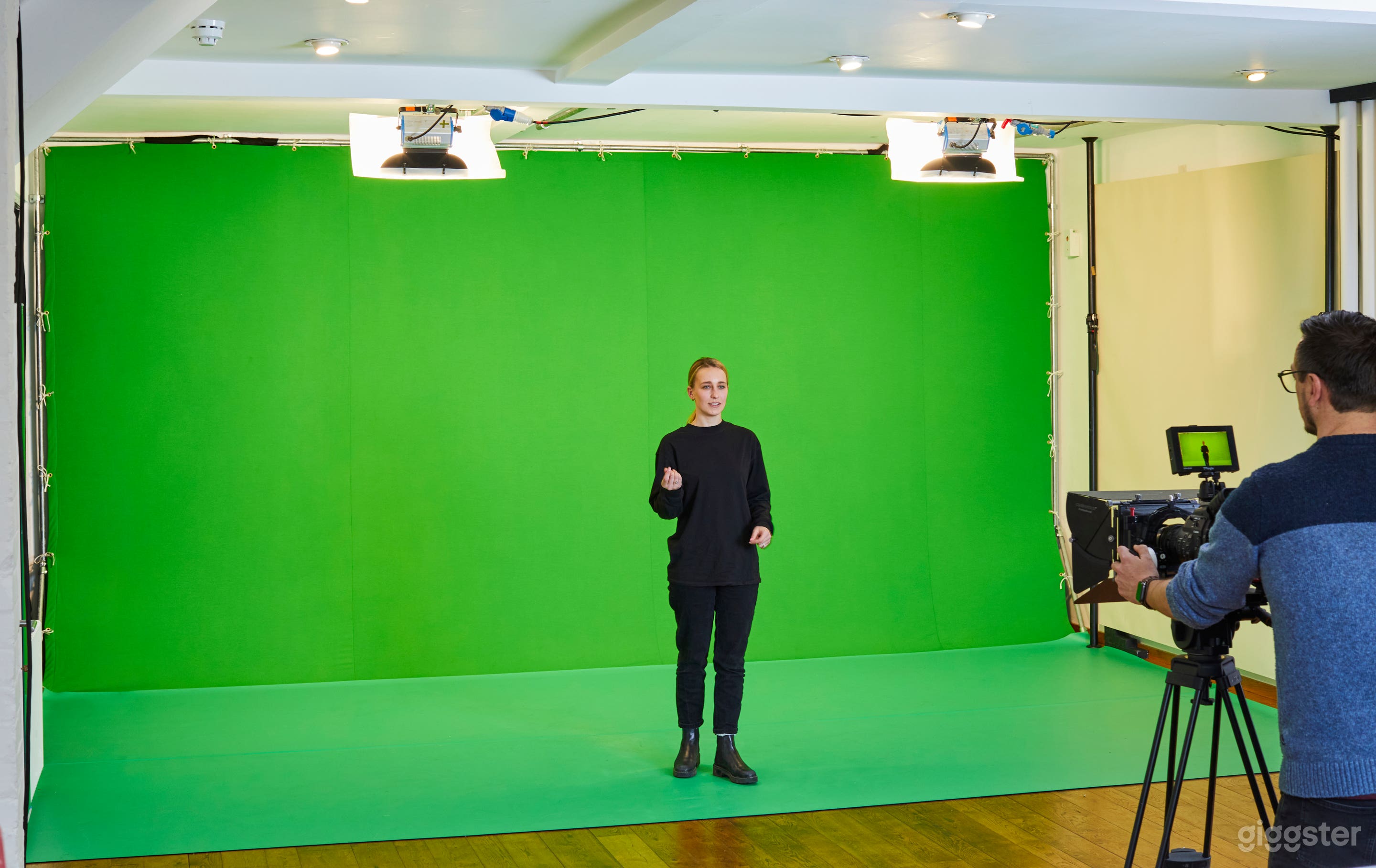 Self-Contained Photography & Film Studio in Brighton Photo 2