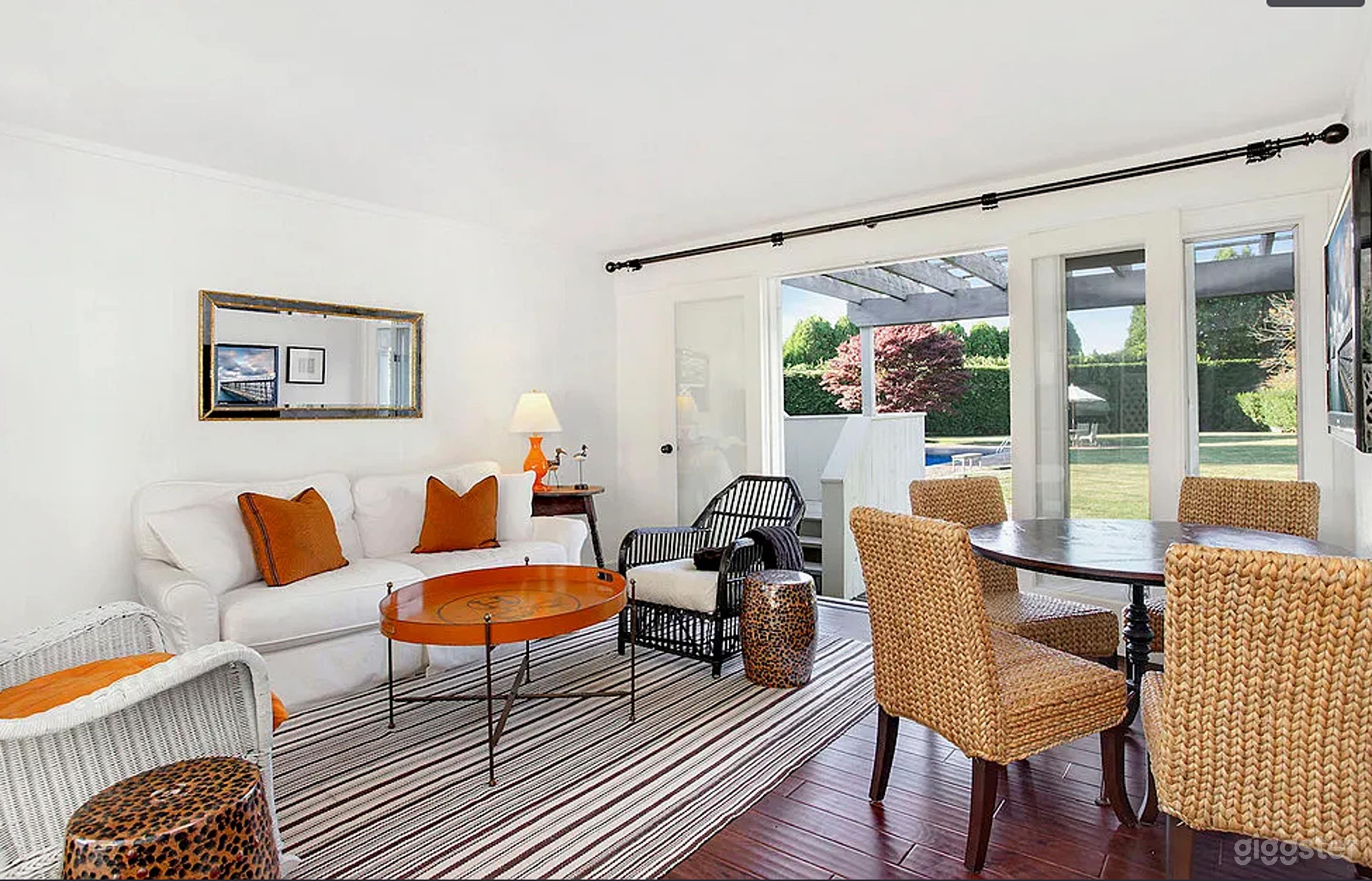 A Vibrant Parisian Escape with a South End Terrace (Buyout) Photo 4