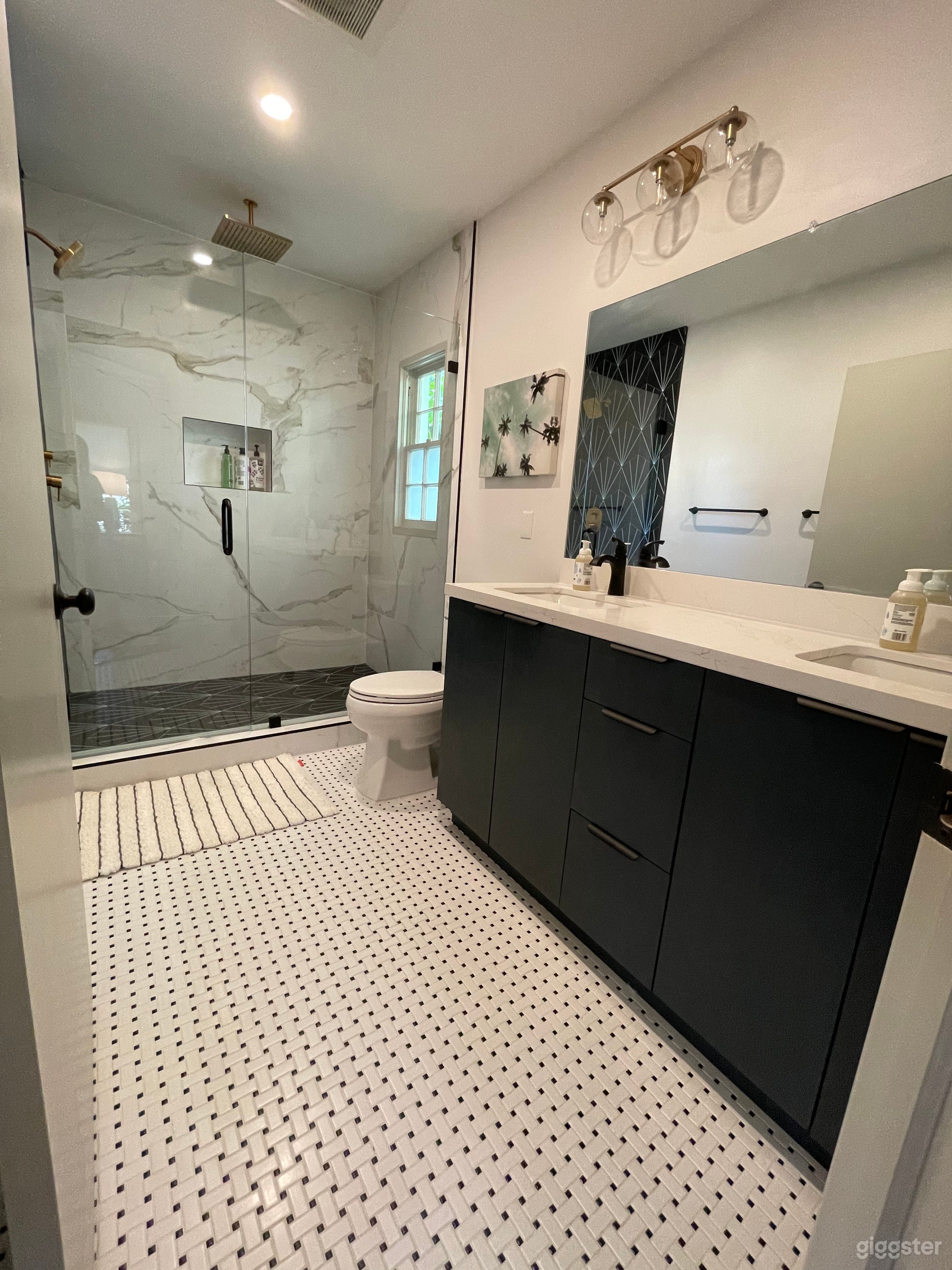 Biscayne Bungalow Photo 4