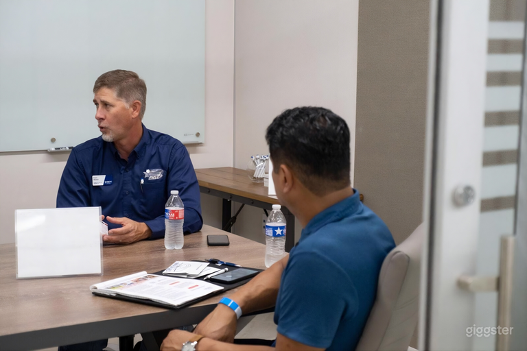  Meeting Room (Rover Room) 