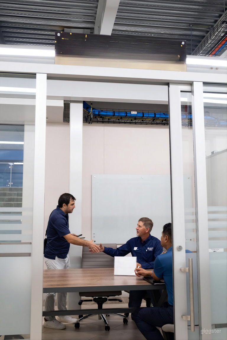  Meeting Room (Rover Room) 