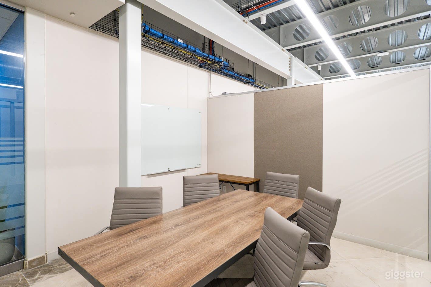 Meeting Room (Rover Room) Photo 1