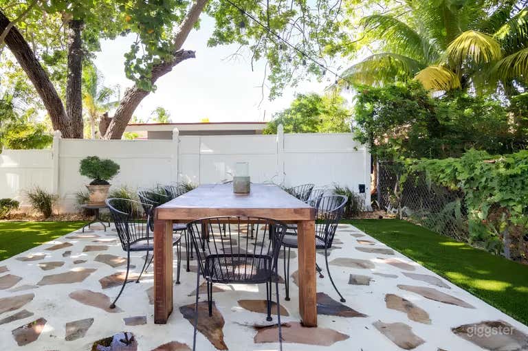  Vintage Wabi Sabi Minimal House in Design District 