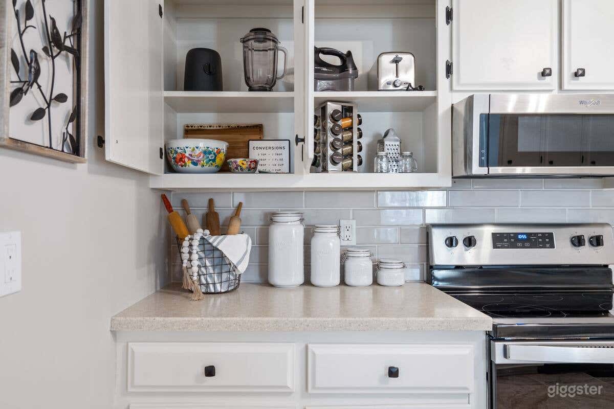 Decked Out Spacious 3BR Near Pine Mountain Trail W Photo 3