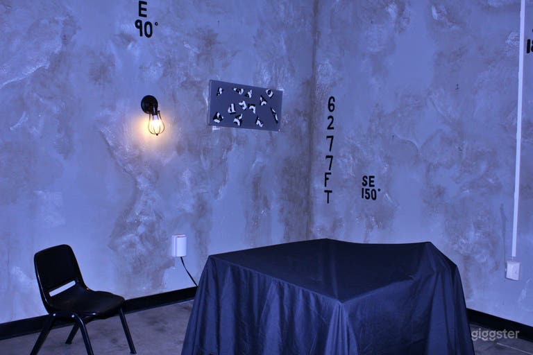  The Chamber Escape Room 