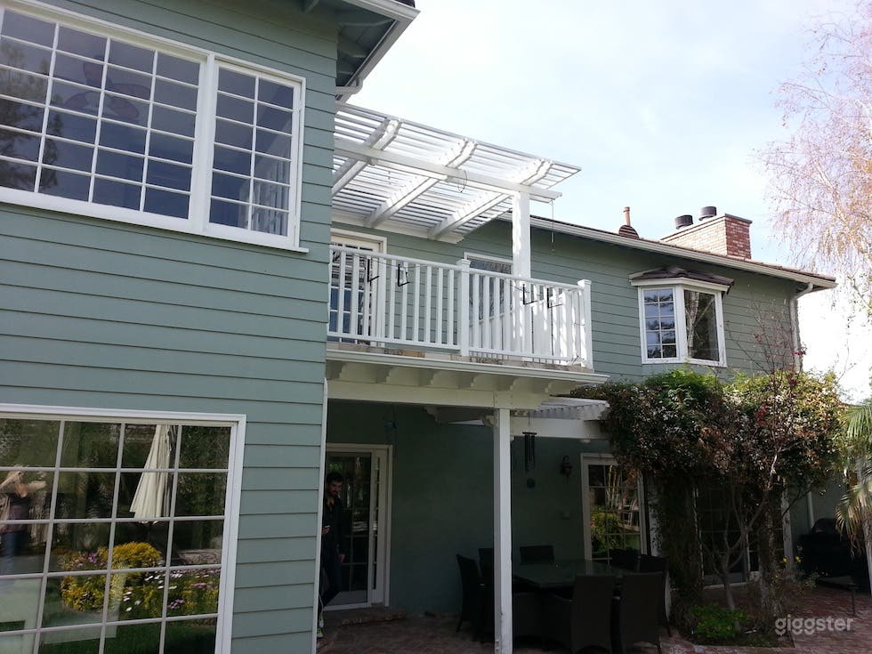 Cape Cod Home 14,013 Photo 4