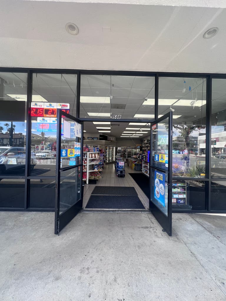  Liquor store, Convenient Grocery store 