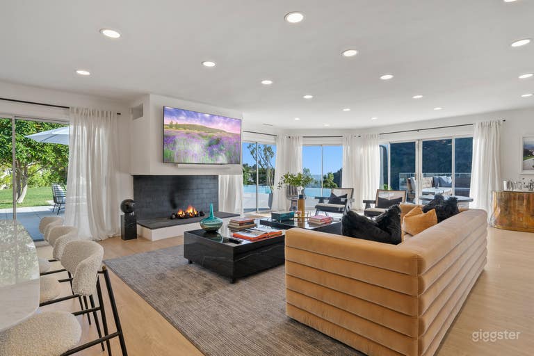  CLEARVIEW VILLA:VERSATILE BEVERLY HILLS VENUE 