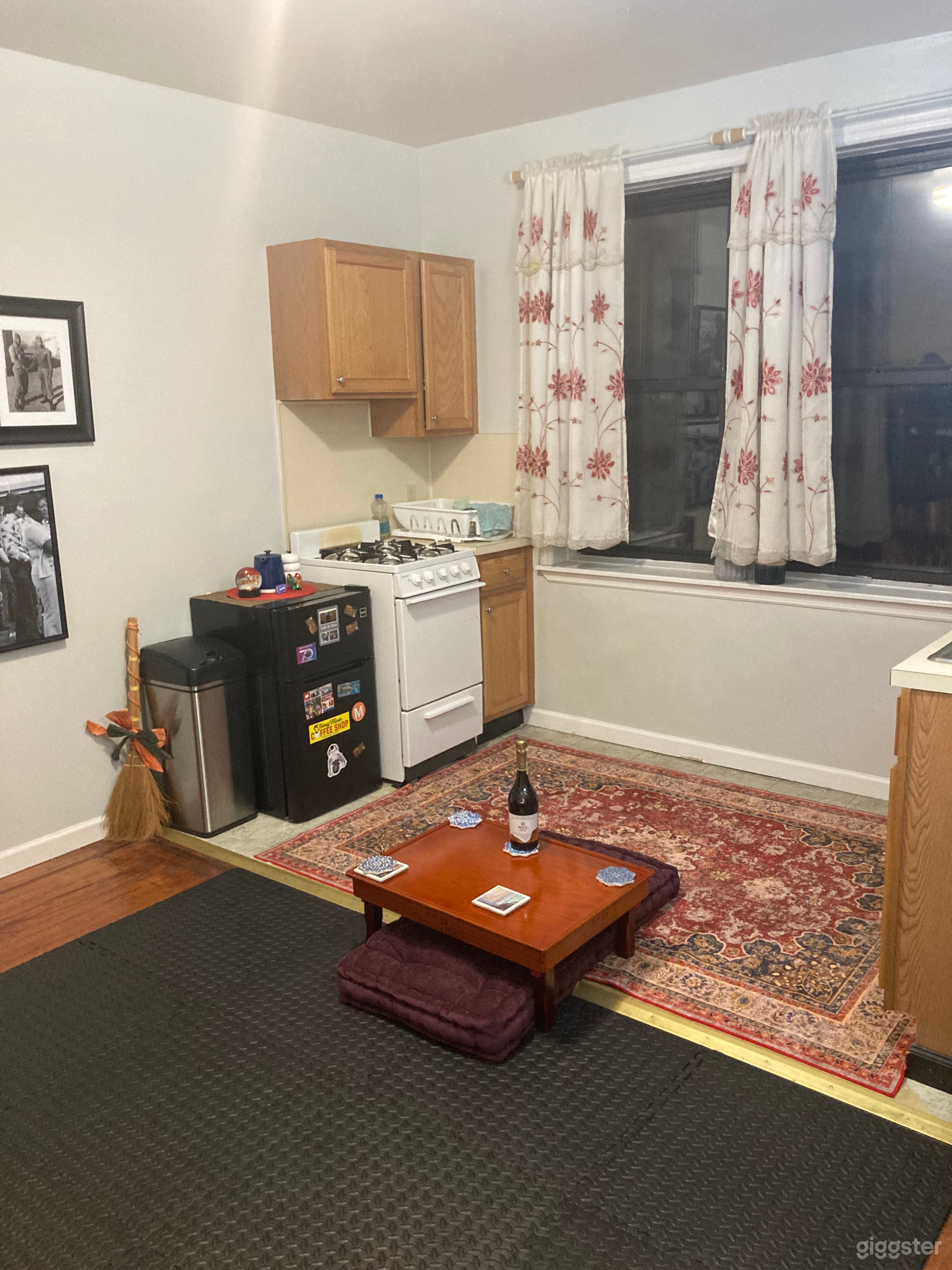 Cozy Ridgewood Apartment for PhotoShoots/Interviews/Work/ETC Photo 1