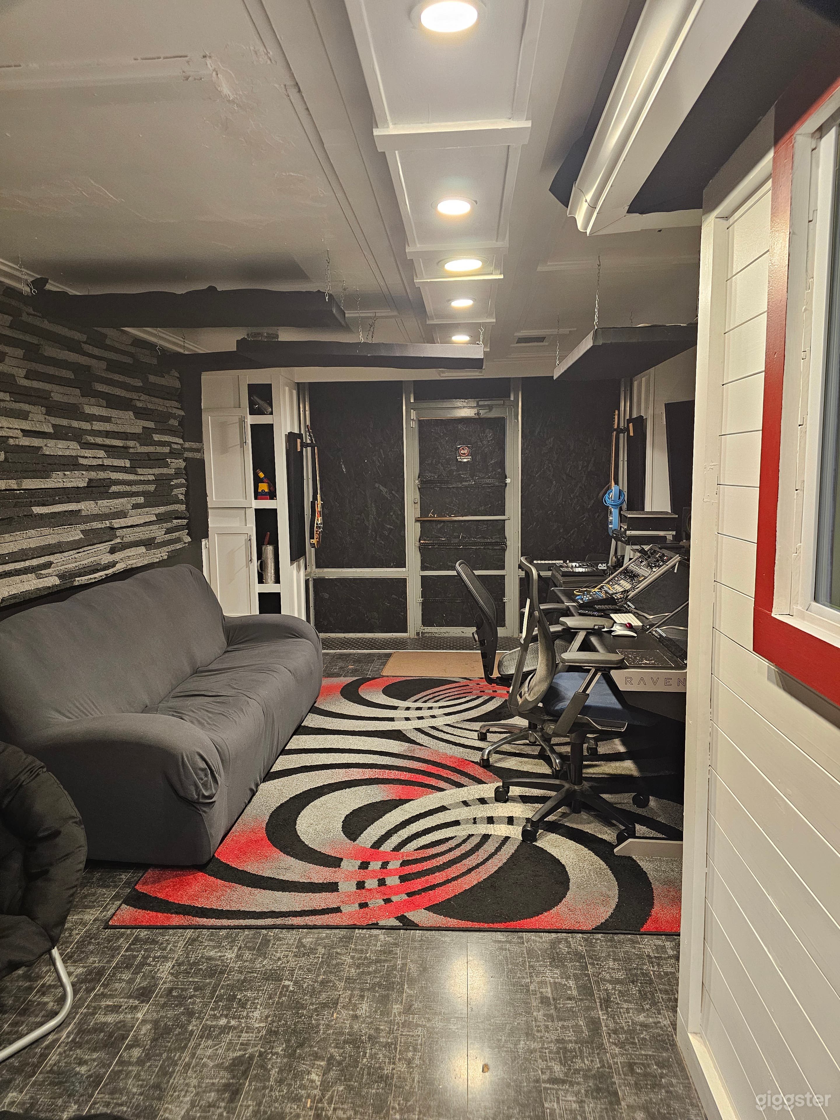 White Recording Studio Photo 2