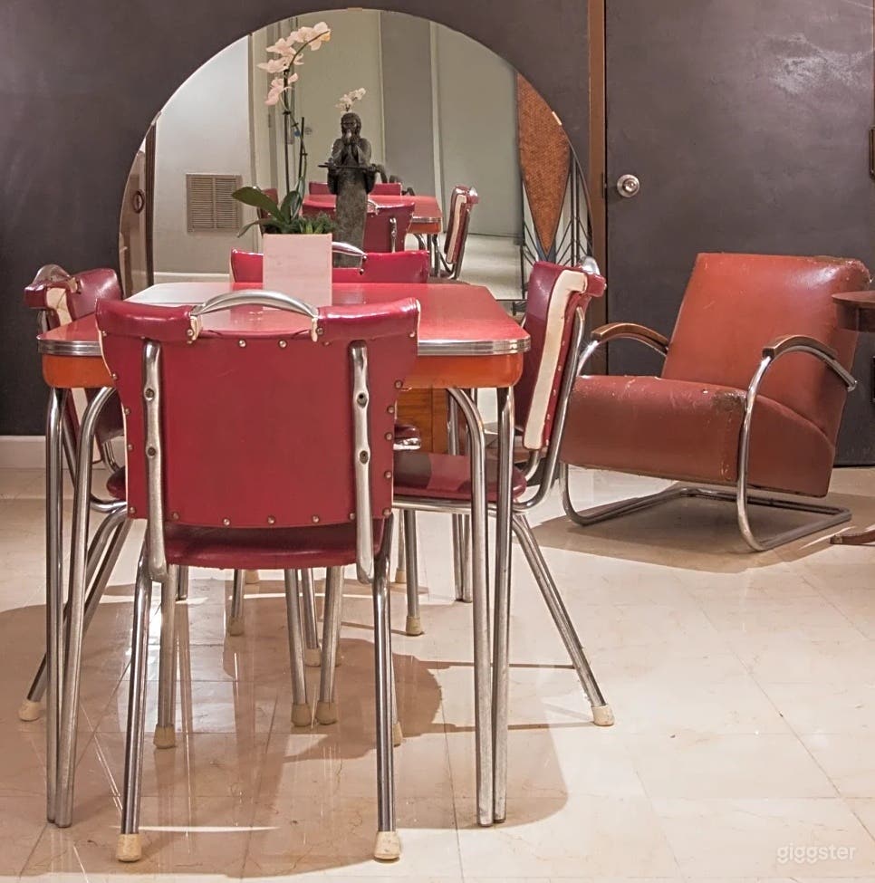 The Showroom Photo 3