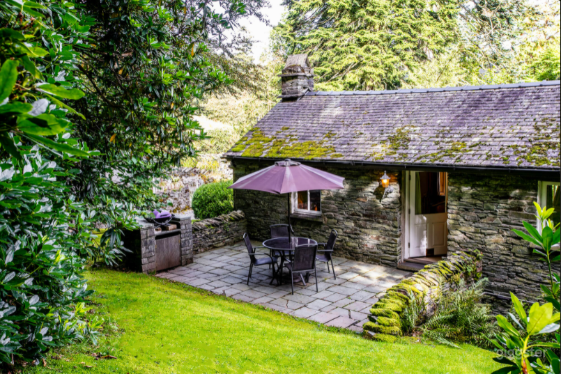 ELTERWATER COTTAGE Photo 1
