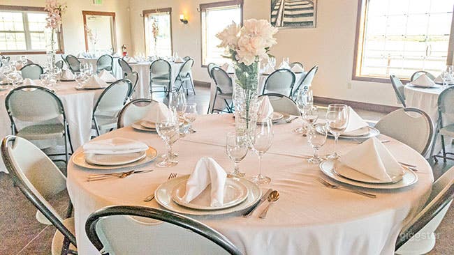 Luxury Dining Hall Photo 2