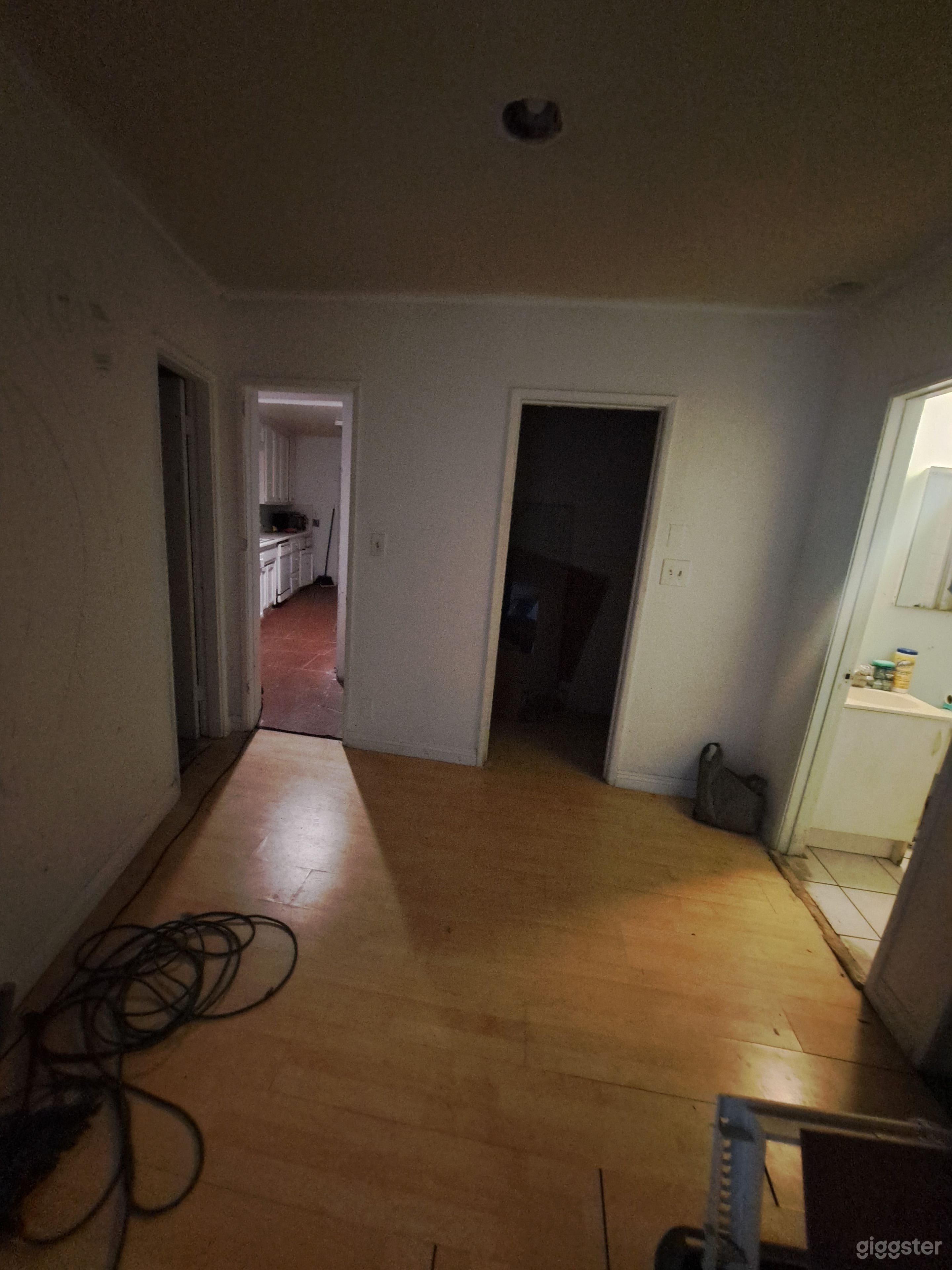 Warehouse, Loft, Apartment Filming Location  Photo 3