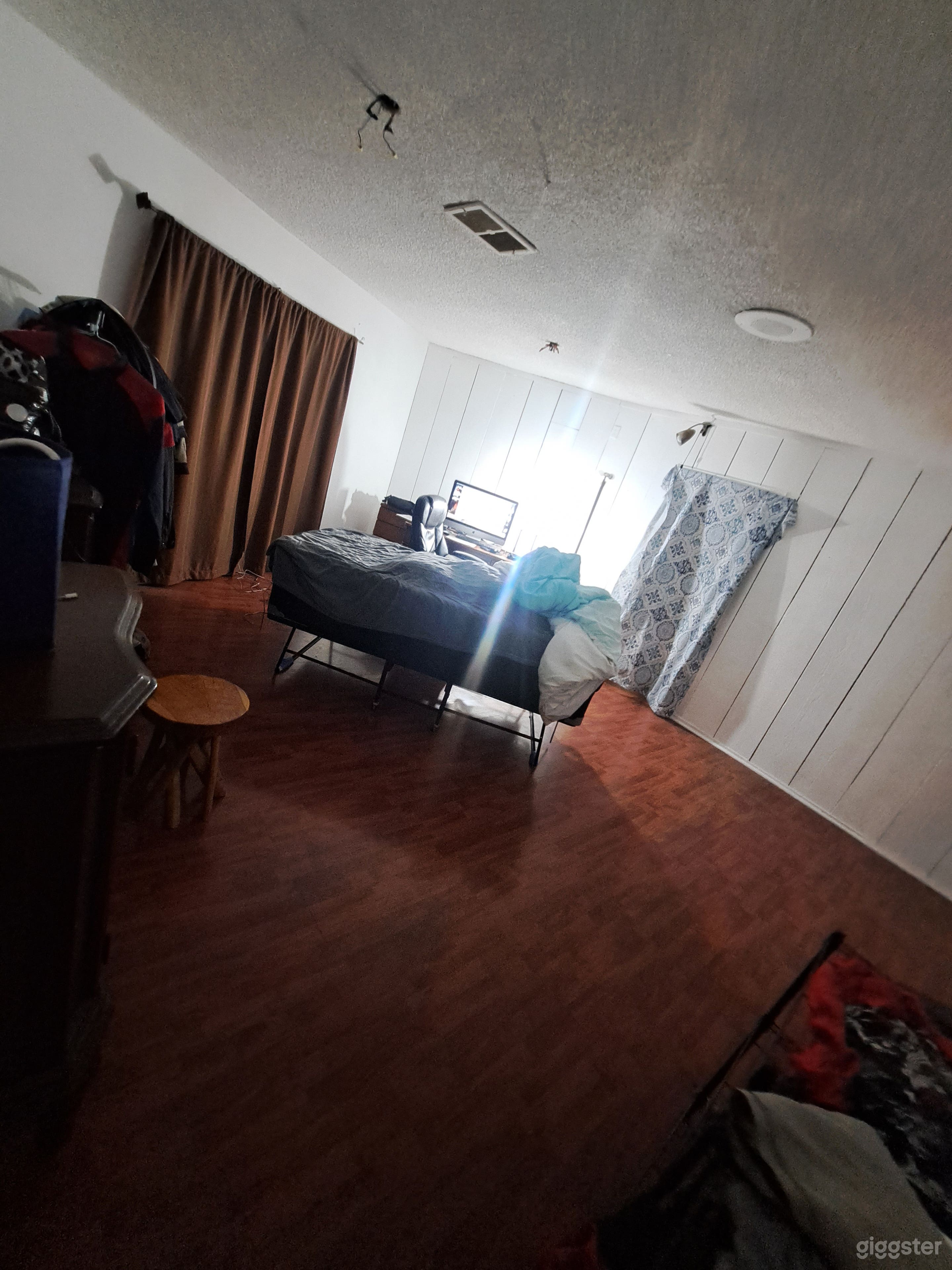 Warehouse, Loft, Apartment Filming Location  Photo 1