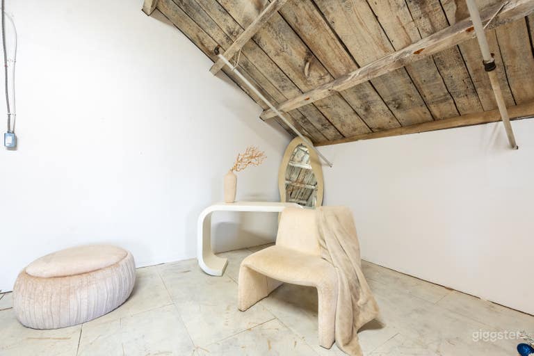  The Bedroom in Hamilton 