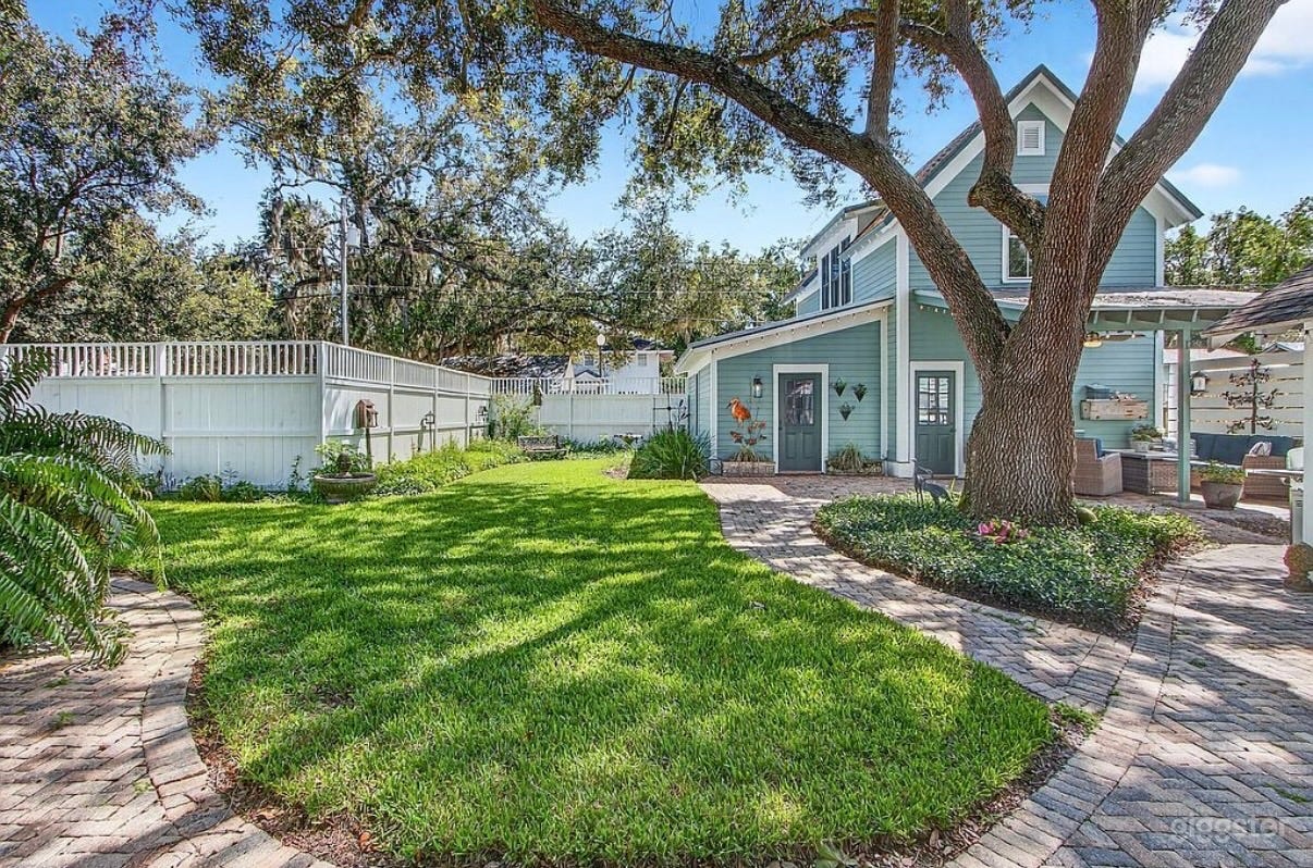All American Dream House Photo 3