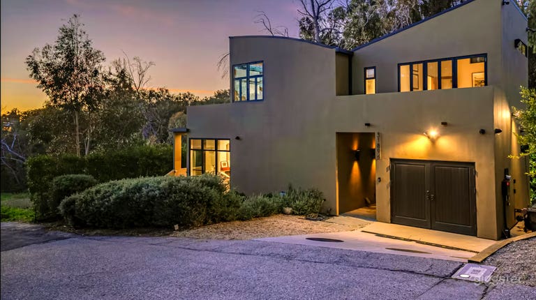  Modern 2-Bedroom Home with Pool & Garden — Production-Ready 